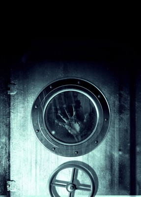 Resident Evil: Revelations Poster #20682