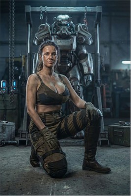 Fallout Survivor Woman Poster – Fallout Wall Art Print, Post Apocalyptic Decor Poster #6606