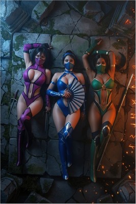 Kitana Mileena Jade Poster – Mortal Kombat Wall Art Print, Trio Decor mug #