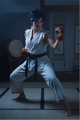 Makoto Poster – Street Fighter Wall Art Print, Martial Artist Heroine Decor Mouse Pad 6813