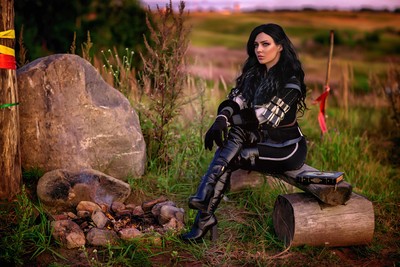 Yennefer of Vengerberg mouse pad